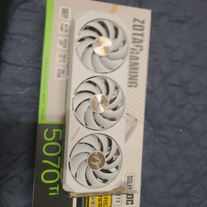 rtx 5070ti 솔리드oc 화이트