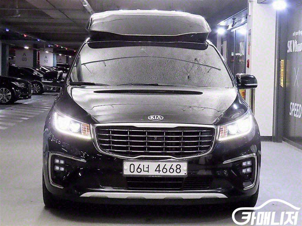 [기아]더 뉴 카니발 디젤 9인승 하이리무진(특장업체) 이미지