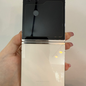 갤럭시Z플립5 256GB 크림/ Y970