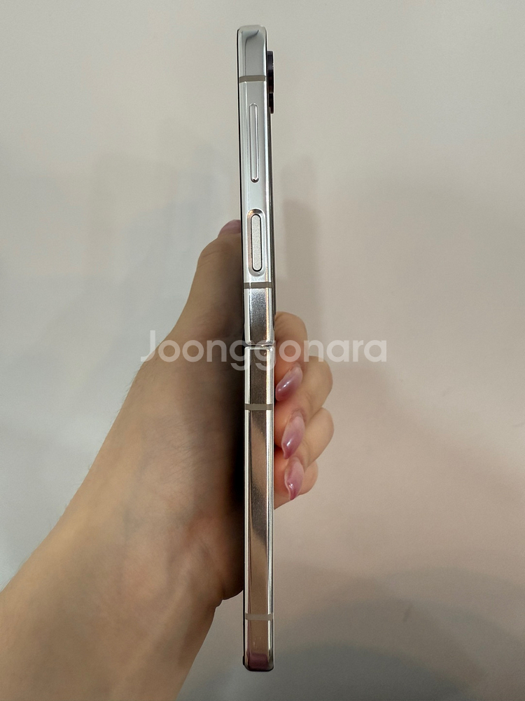 갤럭시Z플립5 256GB 크림/ Y970--5