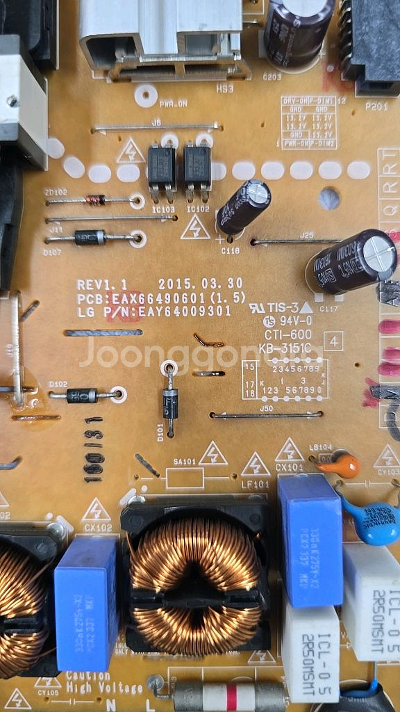 LG55UF6430--1