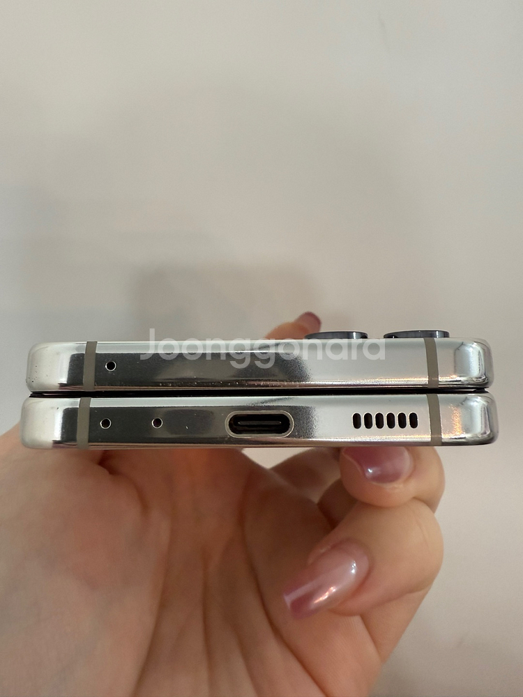 갤럭시Z플립5 512GB 크림/ Y971--3