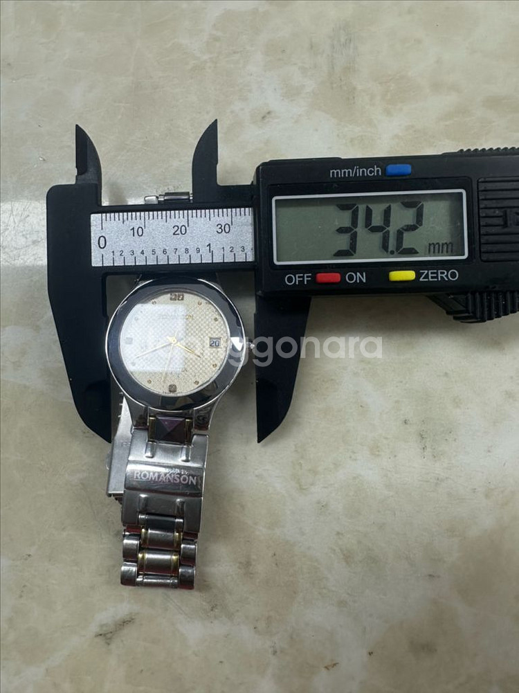 로만손 고가 라인 시계 판매합니다--8