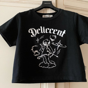 Deliccent 블랙 반팔 티셔츠(새상품급상태)