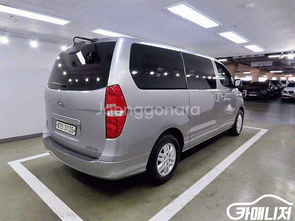 [현대]더 뉴 그랜드 스타렉스 2WD 밴 3인승 LPi--3