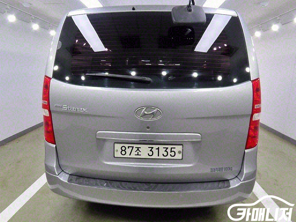 [현대]더 뉴 그랜드 스타렉스 2WD 밴 3인승 LPi 이미지