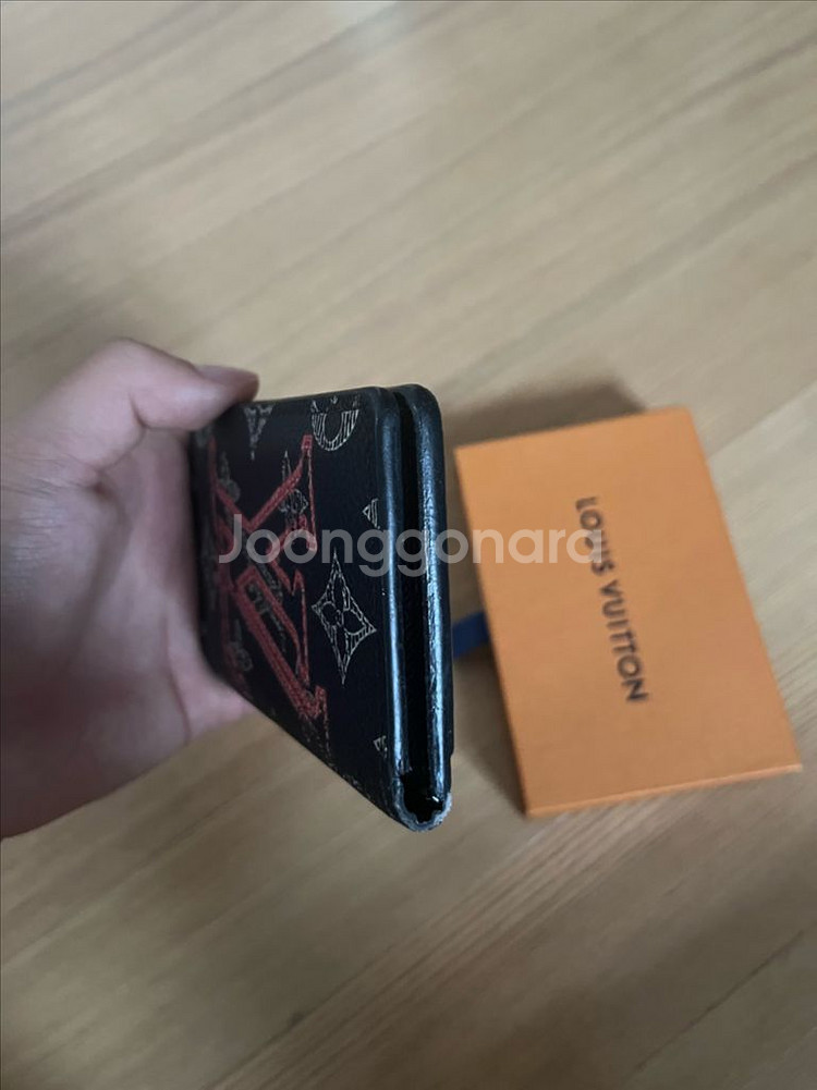 루이비통 업사이드다운 오거나이저 한정판--4