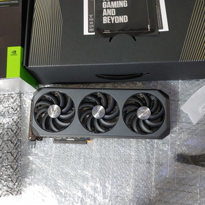 ZOTAC 5070 Ti AMP 팝니다.