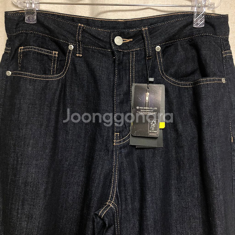 (새상품) 무신사 스탠다드 릴렉스 생지 데님 팬츠 32--1