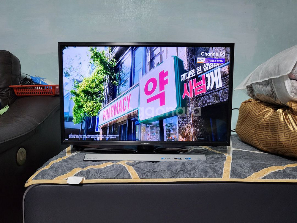 삼성 28인치 TV겸모니터--1