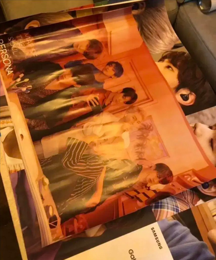 BTS 방탄 포카 굿즈 브로마이드 정국 신발 등 모두 이미지