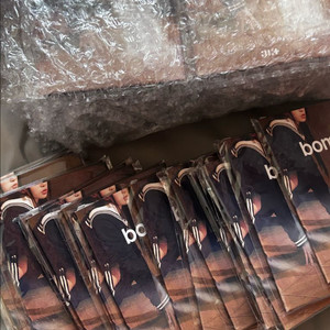 아일릿 bomb 위버스버전 앨범 미개봉 양도