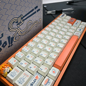 베놈60he 키보드 판매합니다