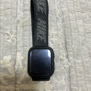 애플워치7 나이키 GPS 45mm 판매합니다