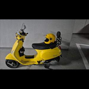 21년식 베스파 lx 125 옐로우 팝니다