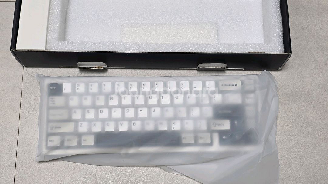 럭키65 V2 풀알루 키보드--2