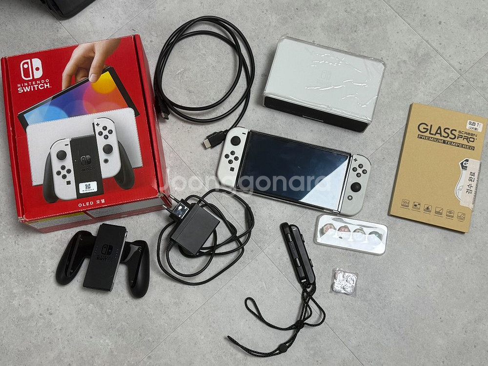 닌텐도 스위치 OLED 화이트 풀박 일괄+ [추가구성]--0