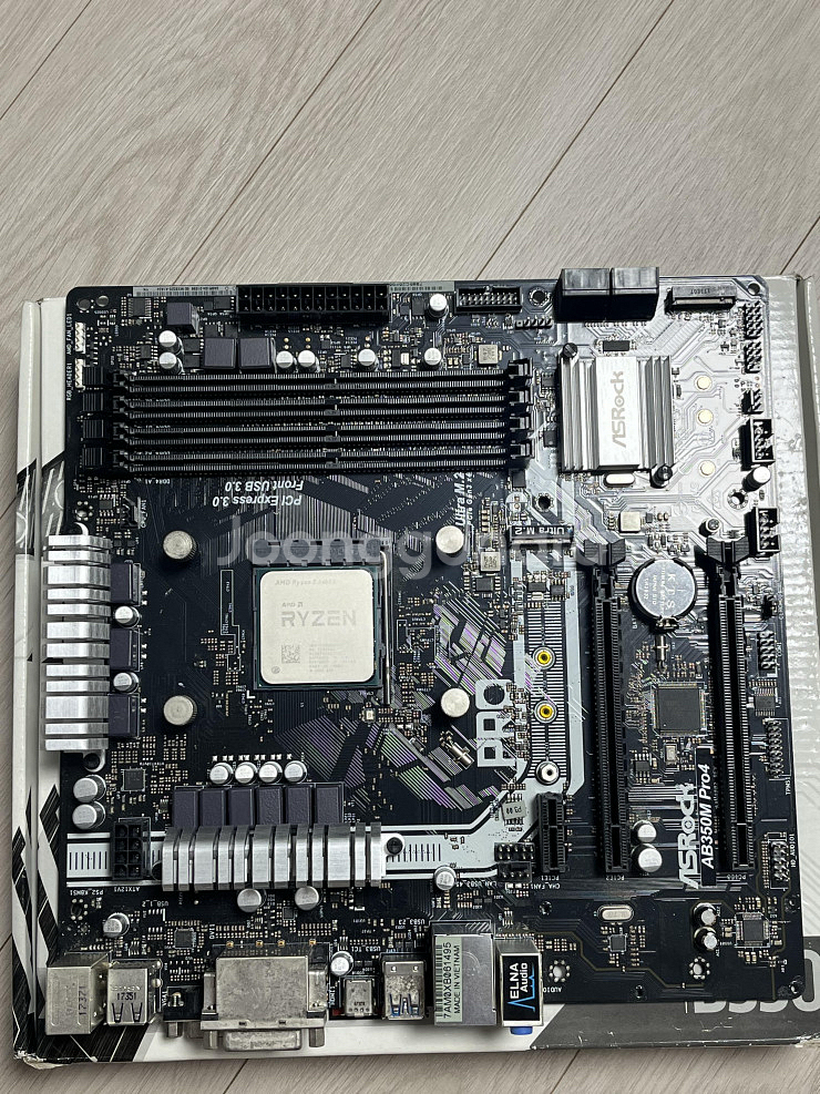 5600x + ab350m pro4 팝니다--0