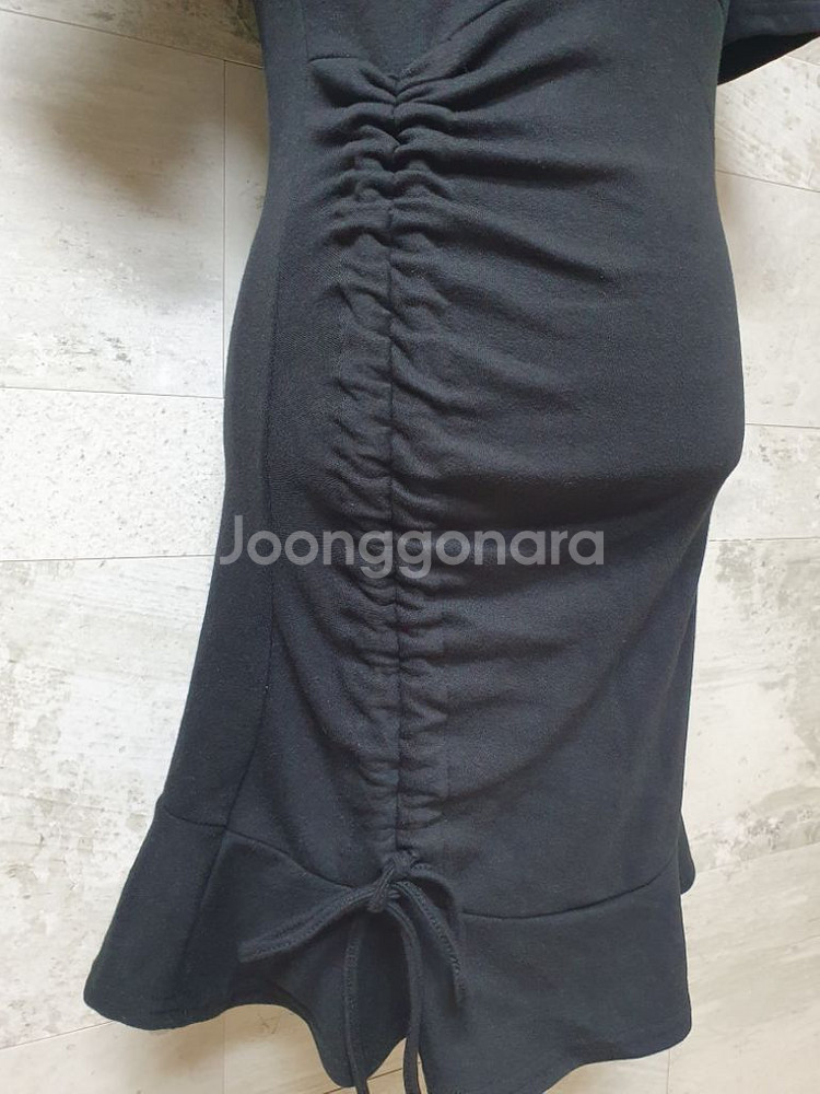 (거의새거)블랙 셔링 원피스 프리사이즈 44~55--4