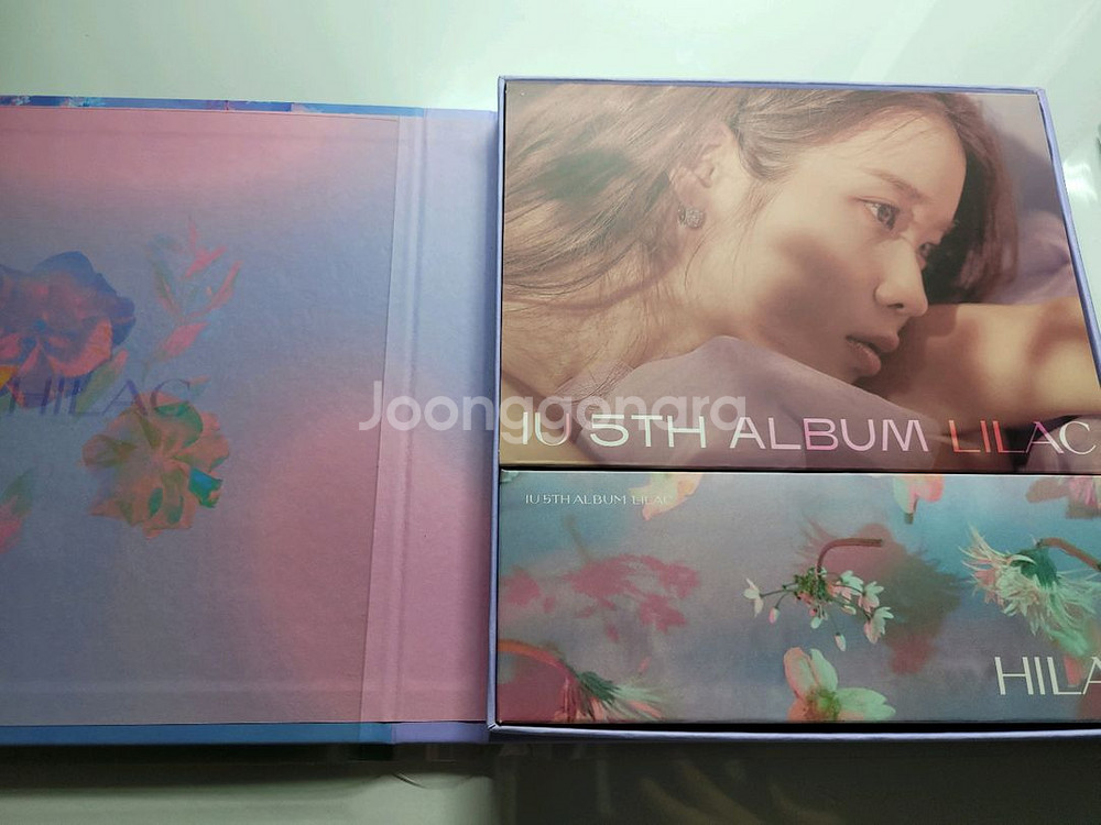 아이유 라일락+하일락 앨범--1