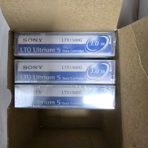 lto5 tape 미개봉 3개 팝니다
