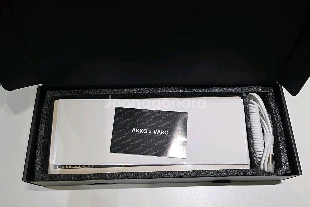 VARO M3 Pro 풀알루 유선 커스텀키보드 베어본--4