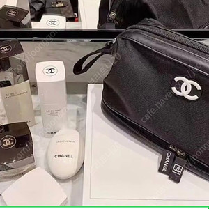 샤넬 정식 뷰티파우치 샤넬 코스메틱 파우치 가방