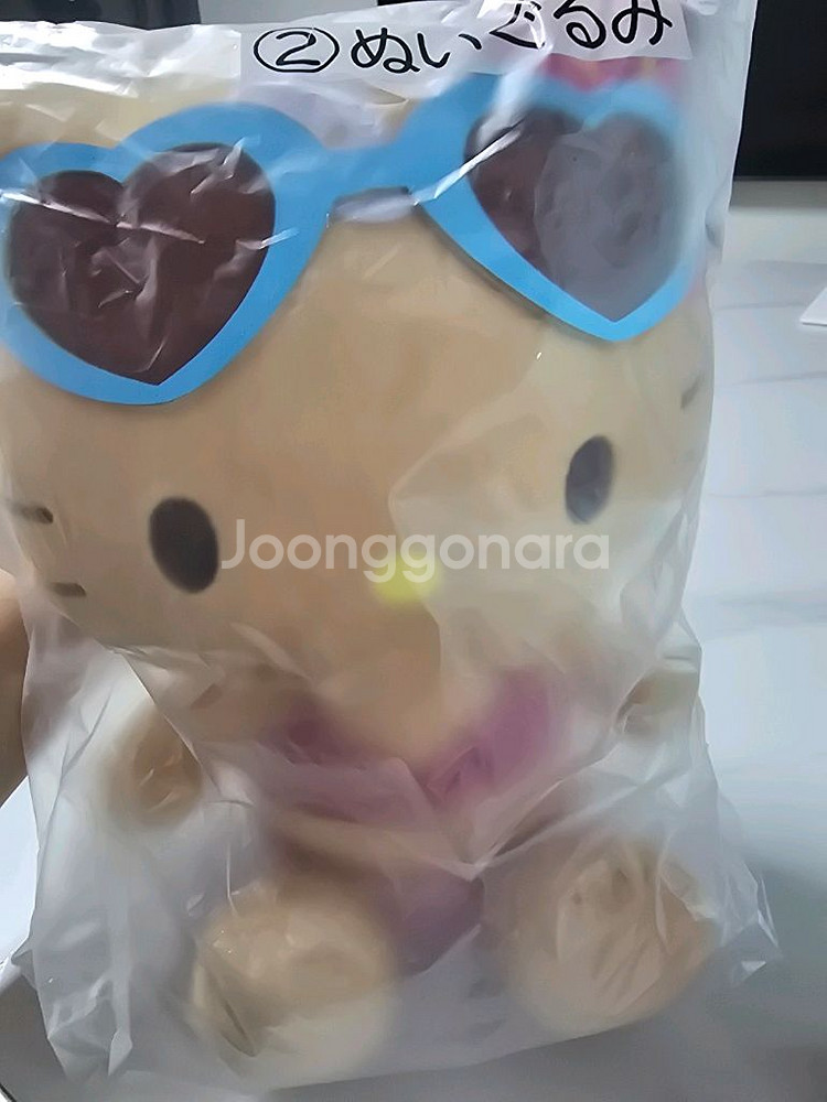헬로우키티 태닝쿠지 2등경품인형--0
