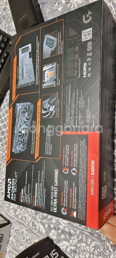 기가바이트 겜oc rx 9070xt--1
