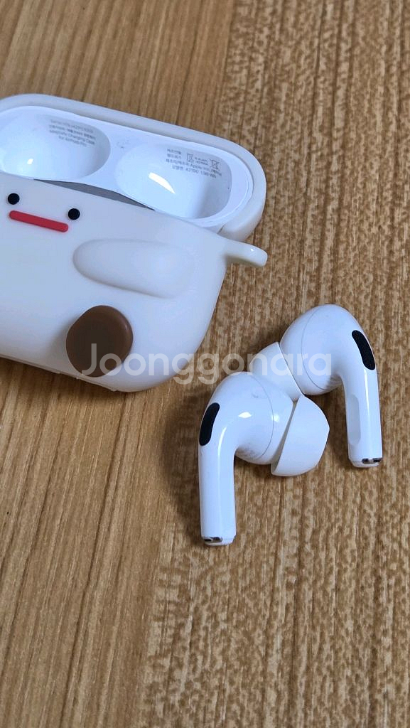 에어팟프로 1세대 8핀--0