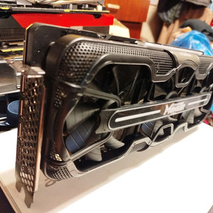 이엠텍 몬스터 RTX3070 상태 최상