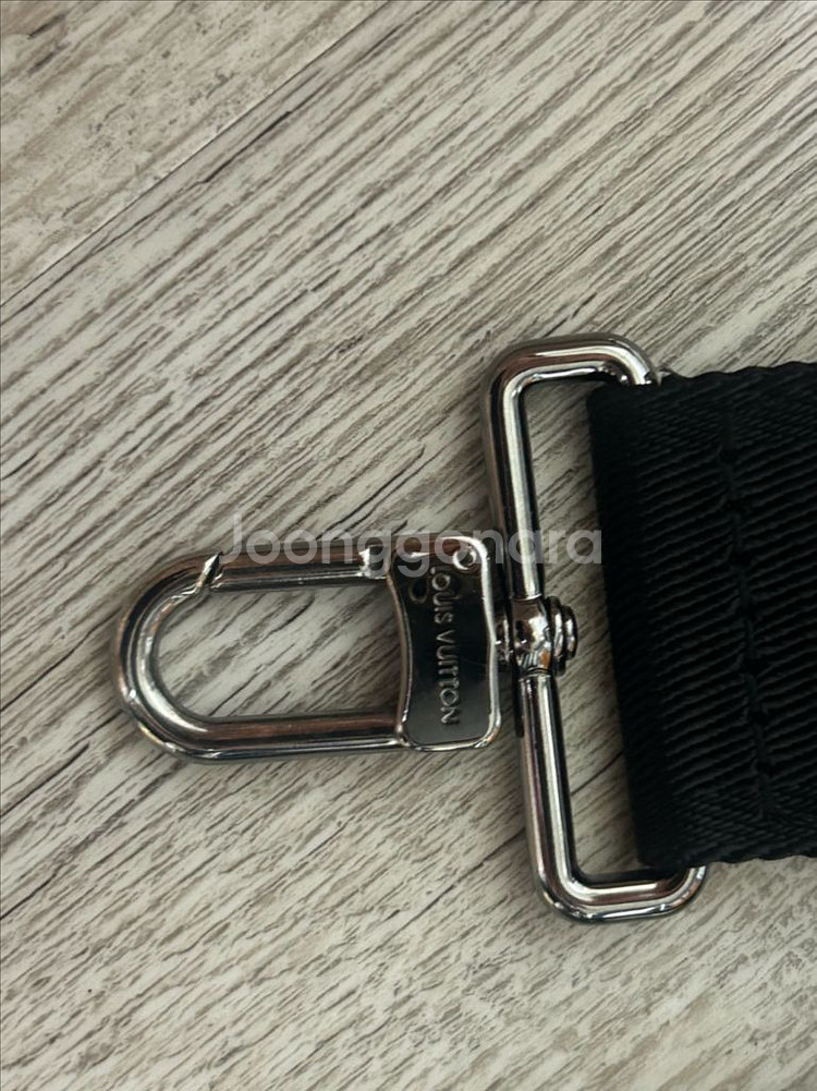 루이비통 가스통 월렛 크로스백 M81124--5