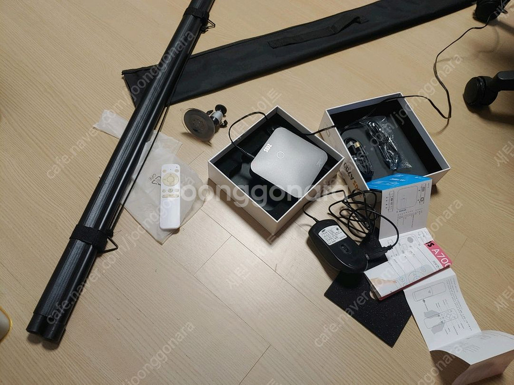 ZEUS A700 미니 빔프로젝터--1