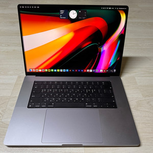 맥북 프로 M1 MAX 16인치 32GB/32G 팝니다