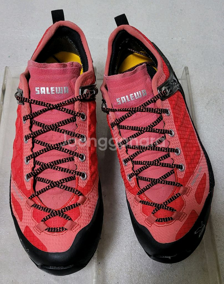 살레와 SALEWA 고어텍스 경등산화 트레킹화 240--3