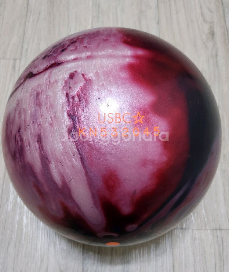 dv8 디크리 펄 투핸드 지공 볼링공 판매--2