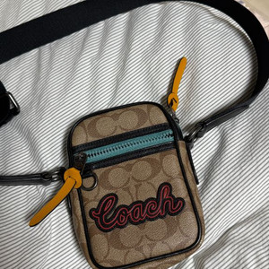 코치 크로스백