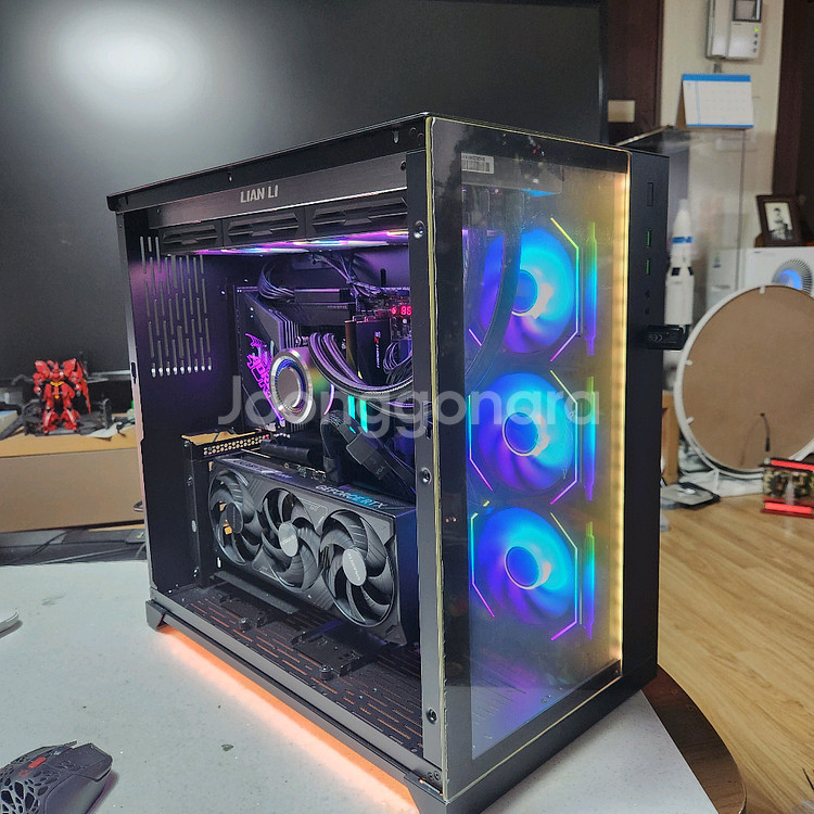 Intel ultra 265k...5070 ti 본체--2