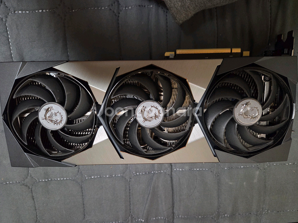 rtx 3080 슈프림 12gb 팝니다--0