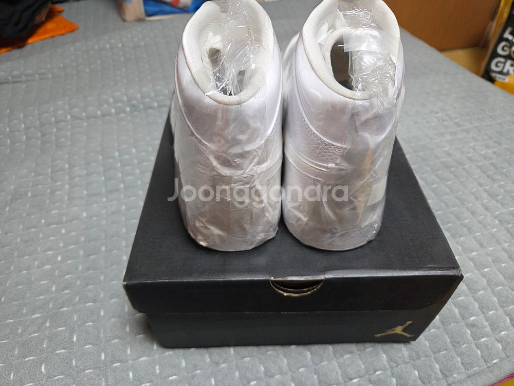 조던 1 미드 트리플화이트 310mm( 새상품)--5