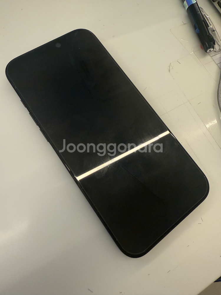 아이폰 16 pro max 512g 팝니다 .--1