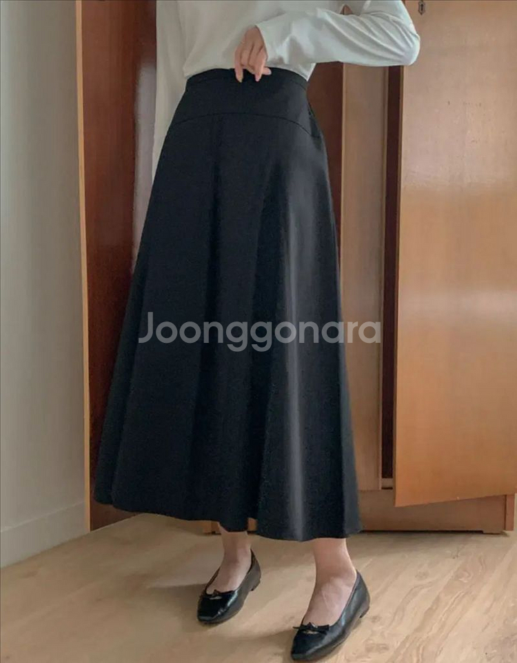 메이글 샌드 주름 핀턱 스커트 베이지 M--0