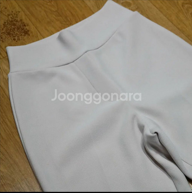 디어모먼트 여성 스판 밴딩 슬림핏 부츠컷팬츠 아이베이지--3