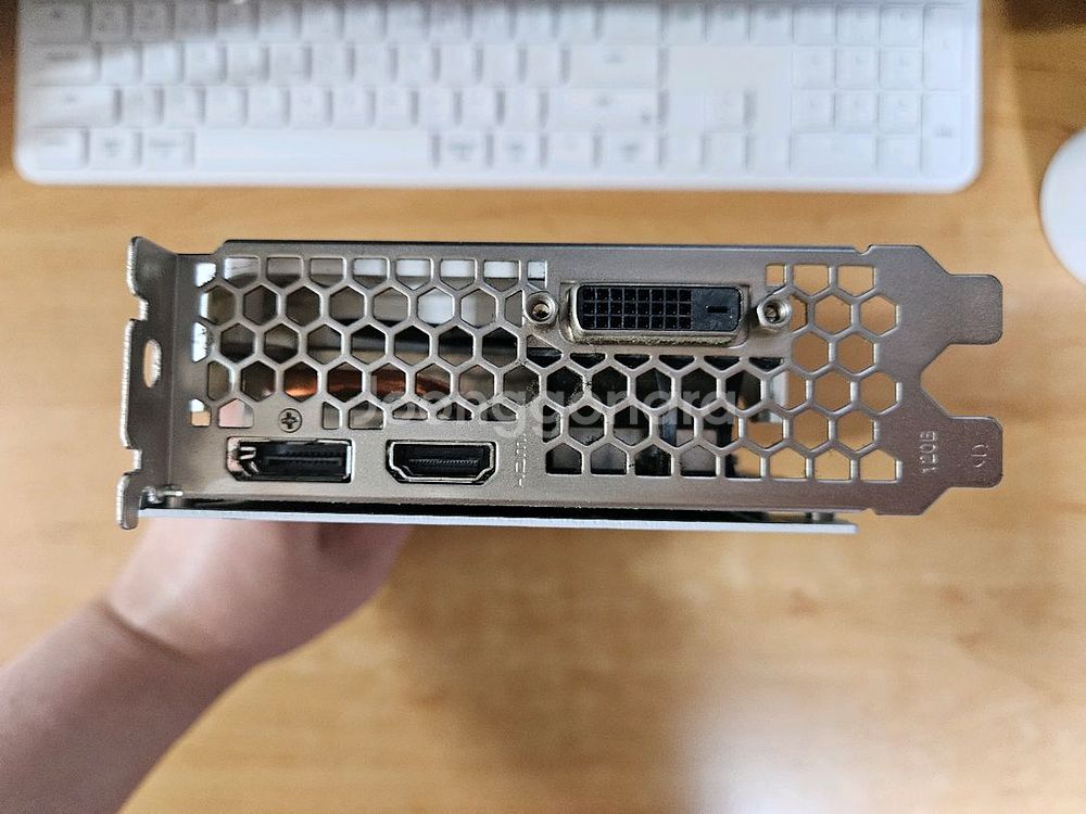 이엠텍 XENON 지포스 GTX 1660ti 중고--6