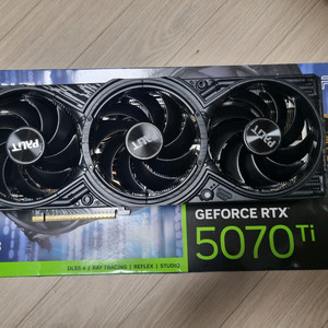 이엠텍 rtx 5070ti 게이밍프로 팝니다