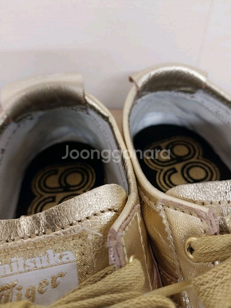 여성 오니츠카타이거 멕시코66 골드 운동화 (240)--6