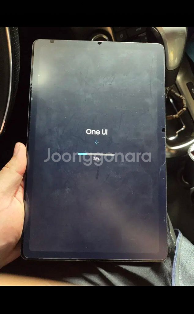 갤럭시탭s6 lite 64gb wifi 팝니다--0