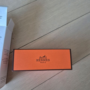(새제품)에르메스 로지 립 인핸서, 로즈데테