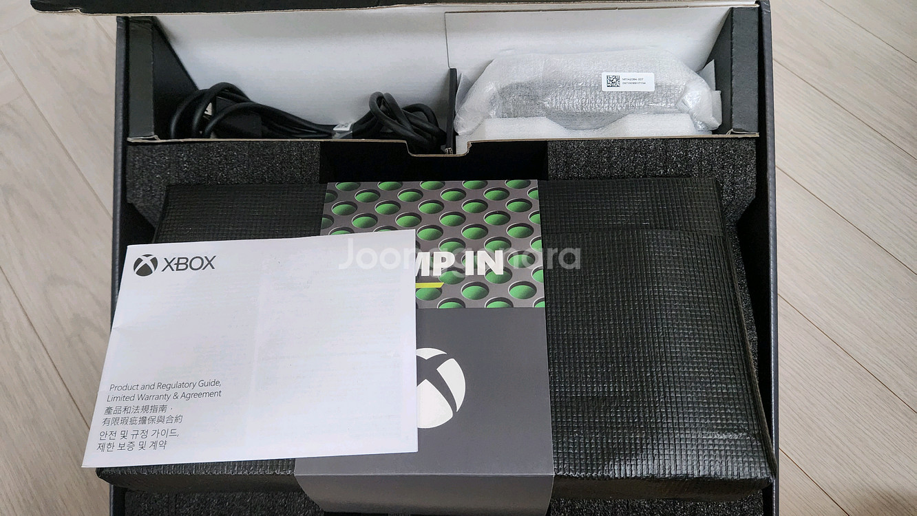 Xbox series X,패드4개,키넥트,게임6개 판매--1