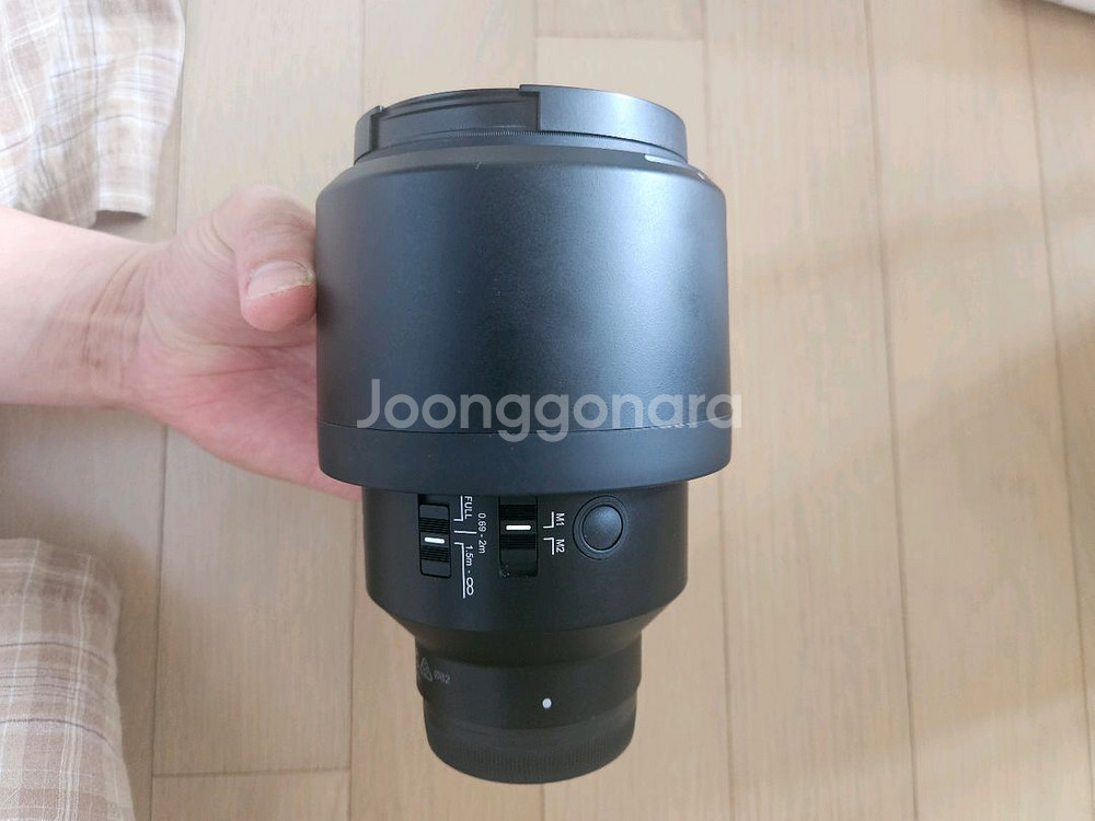 삼양 AF135mm F1.8 소니마운트 팝니다.--2
